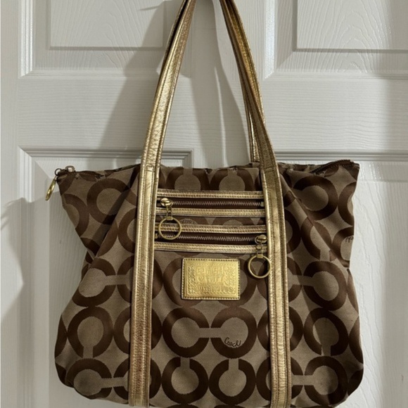 Coach Handbags - Coach Poppy Op Art Tote / Shoulder bag #13826